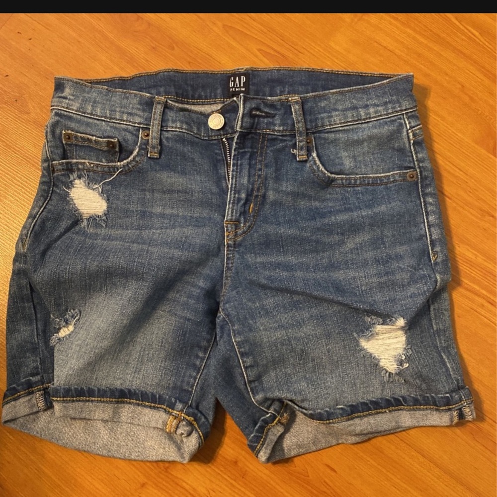 Denim Gap shorts